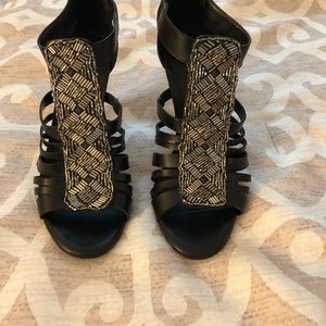 Never worn ladies heels